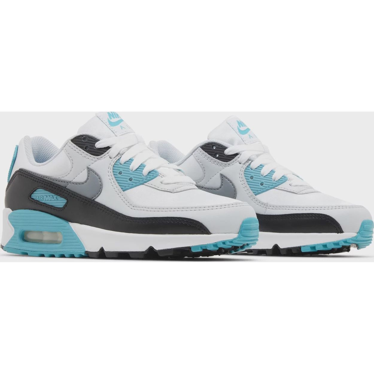 AM90 (W) "teal nebula" [FB8570-101]